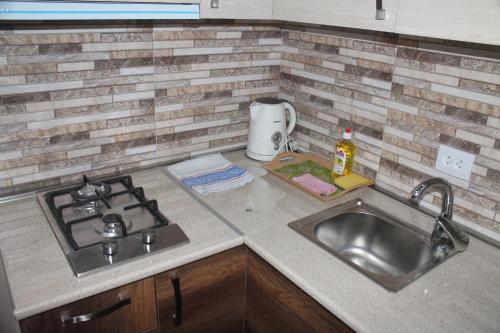 Lali's apartment
