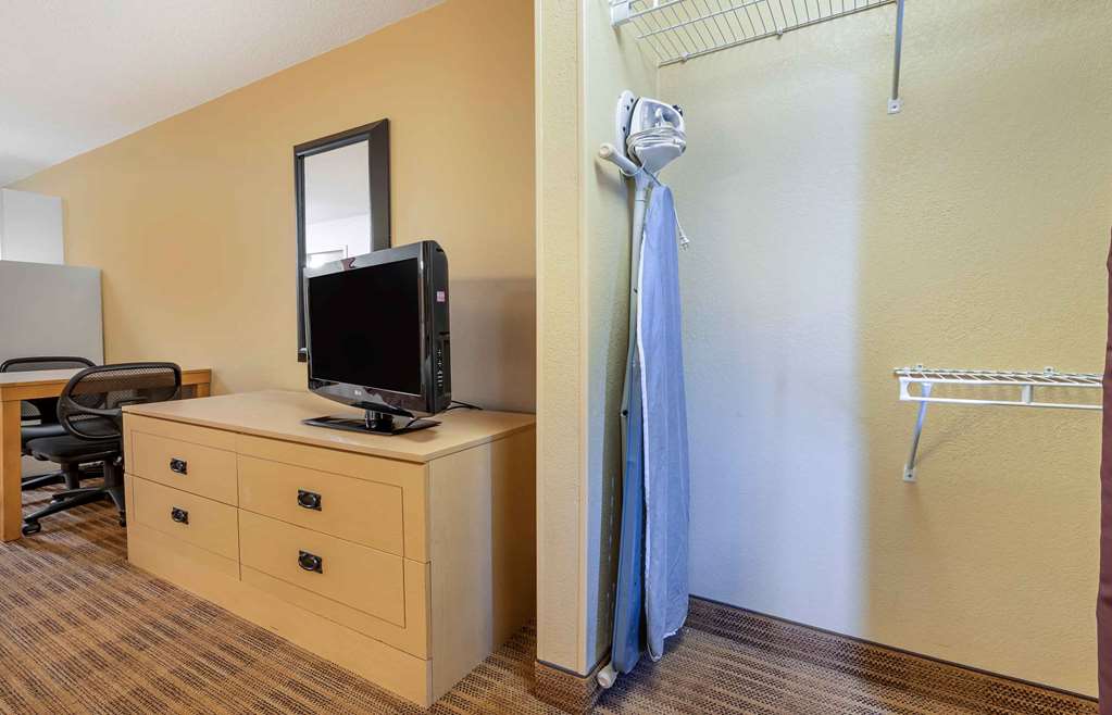 Extended Stay America Suites Cincinnati Blue Ash Kenwood Rd - photo 20