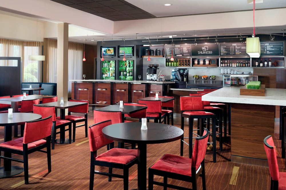 Courtyard by Marriott Columbus in Columbus, United States