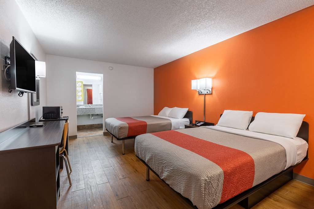 Motel 6 Bryan TX University Area - photo 21