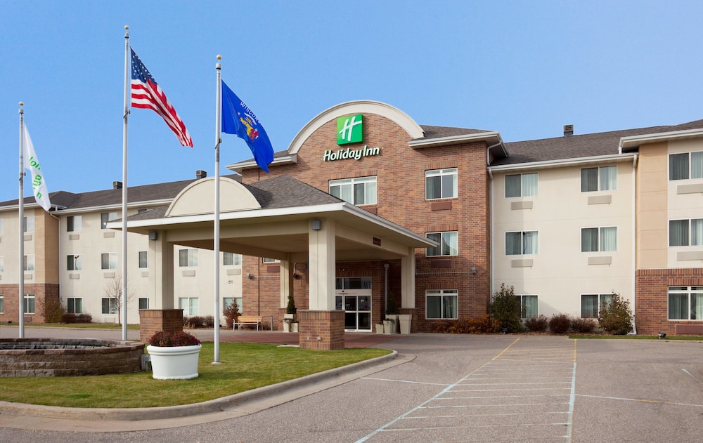 Holiday Inn Conference Center Marshfield By Ihg — Marshfield