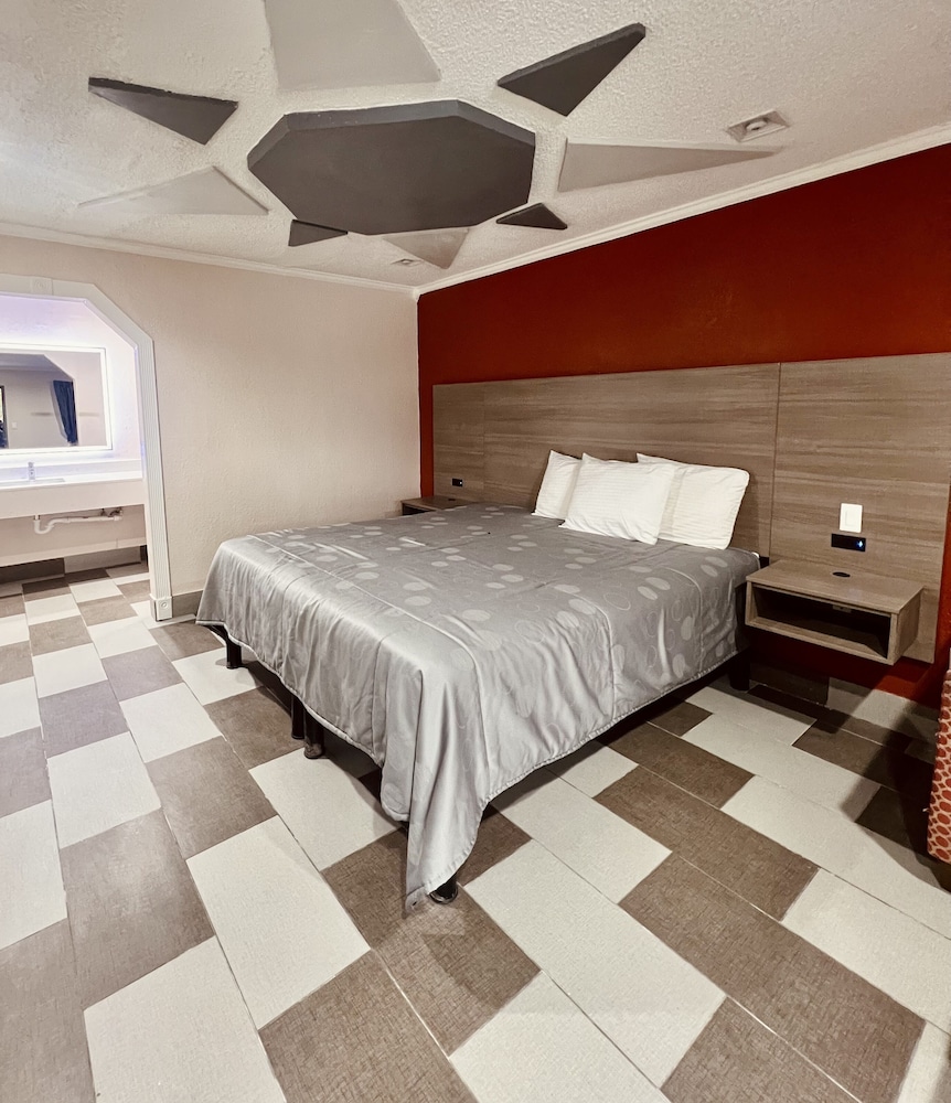 OYO Hotel Houston I 69 and I 610 - photo 5