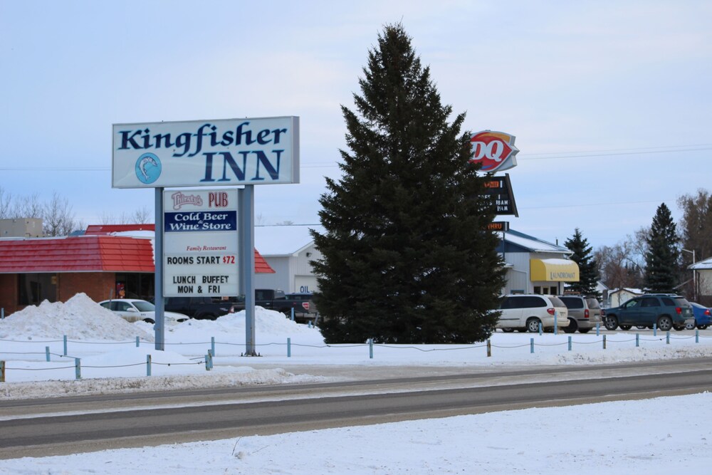 Kingfisher Inn — hotel in Nipawin