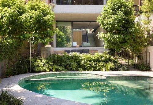 Surfside Clovelly - carbon neutral hotel in Sydney