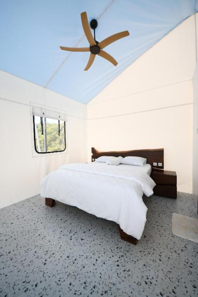 Casa de Monique Villas & Glamping Retreat — 4-Star Luxury Hotel in Bogor, Indonesia