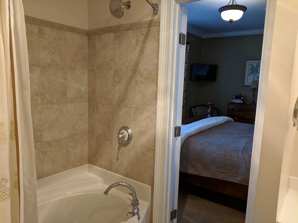 Almondy Inn - photo 97