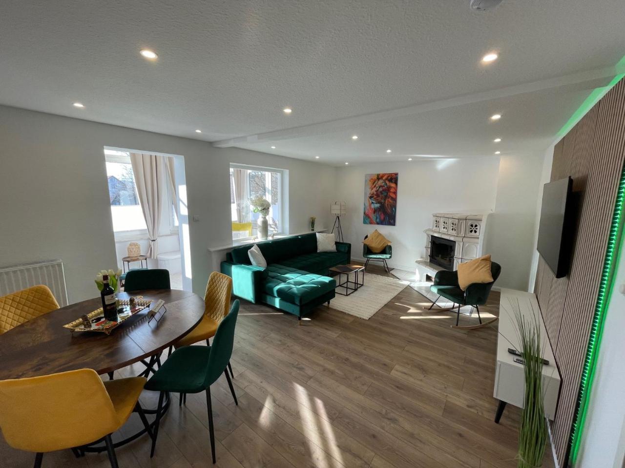 Komfort Apartments am Badepark Modern Stylisch Geräumig — 4-Star Luxury Hotel in Bad Harzburg, Germany