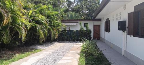 Éden - carbon neutral hotel in Cayenne