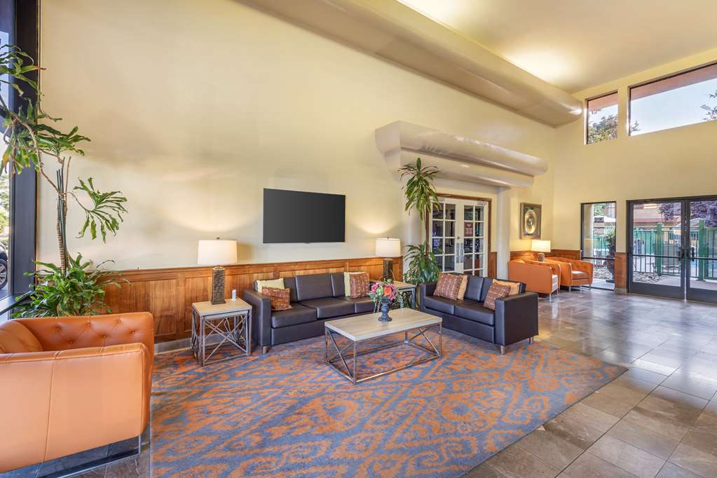 Best Western Plus Orchid Hotel & Suites - photo 2