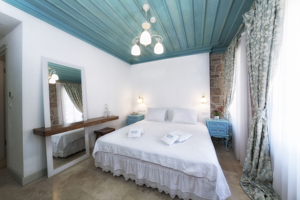 Cunda Fora Hotel in Ayvalik, Turkey