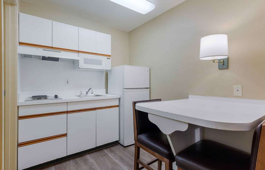 Extended Stay America Suites Washington DC Fairfax Fair Oaks - photo 14