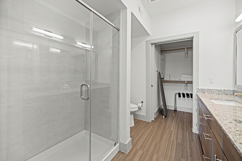Placemakr Downtown Austin - photo 199