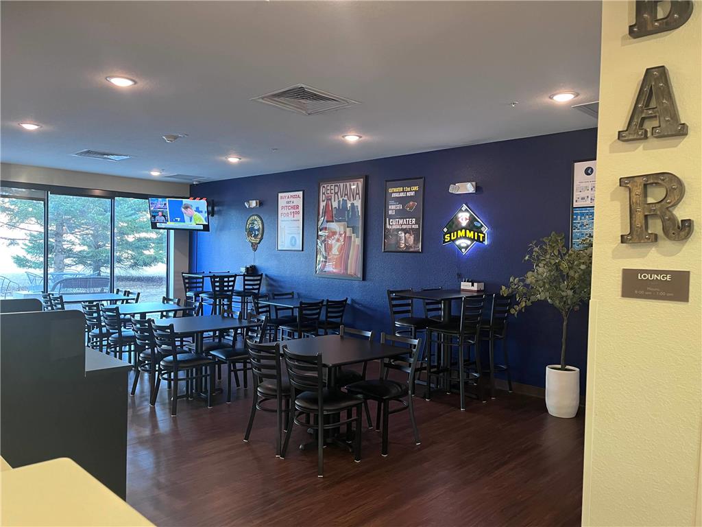 Comfort Inn & Suites North Mankato - photo 44