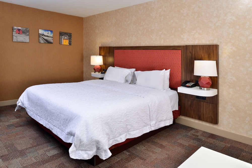 Hampton Inn Wytheville - photo 26