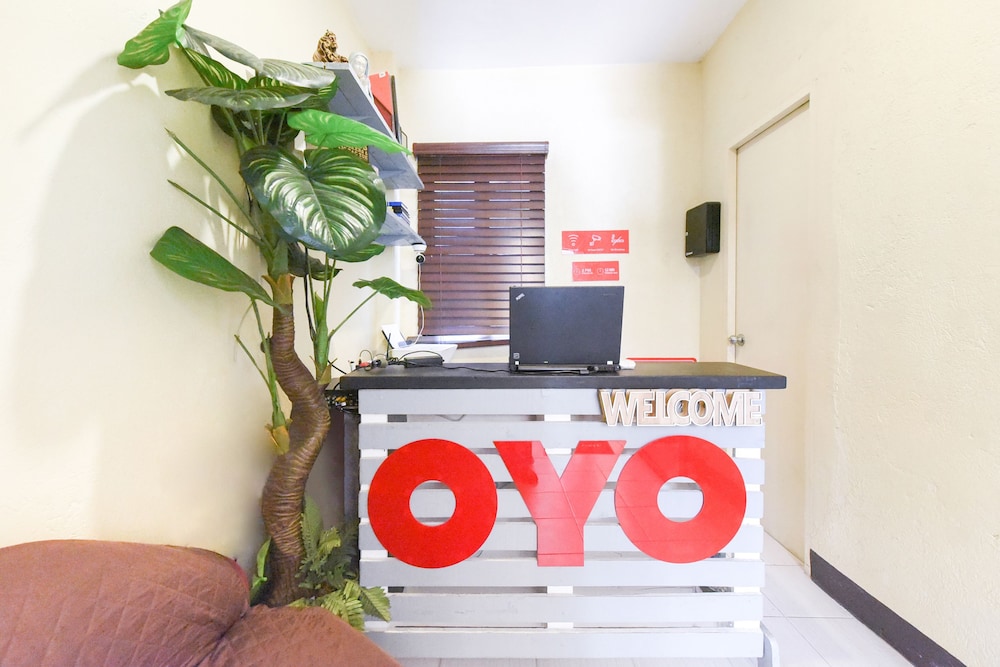 OYO 112 Majesty Suites - last minute hotel in Quezon