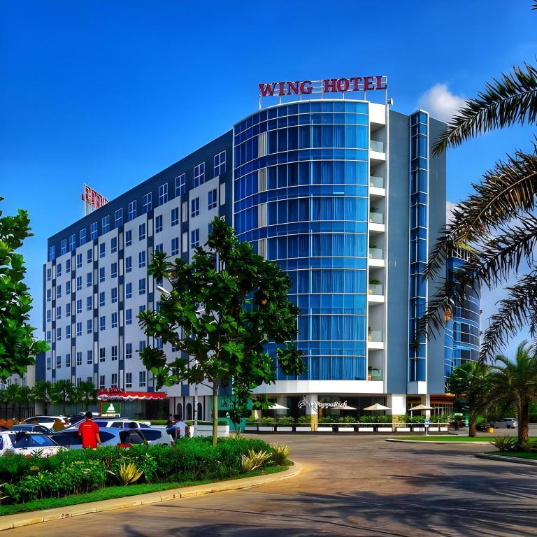 Wing Hotel Kualanamu Airport — hotel in Medan