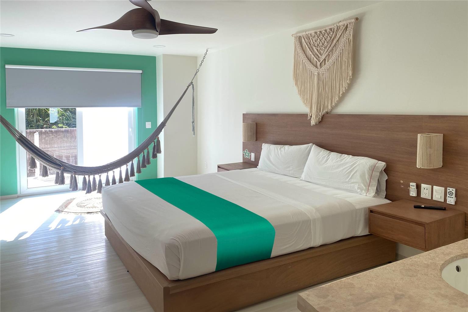 Guest room