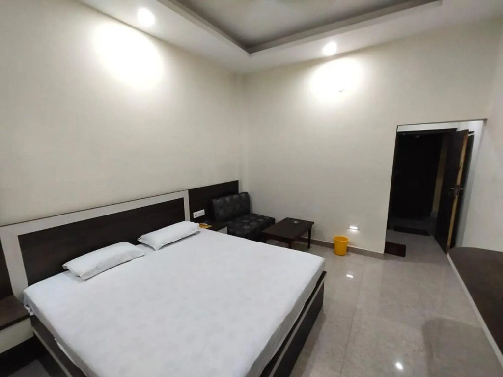 Hotel Mansarovar — Giridih — photo 5