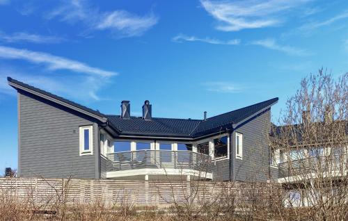 Lovely Home In Flaktveit With Wifi — 4-Star Luxury Hotel in Bergen, Norway