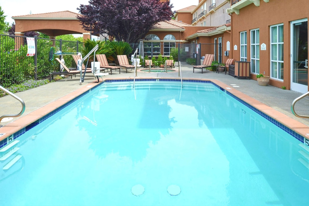 Hilton Garden Inn Napa - photo 49