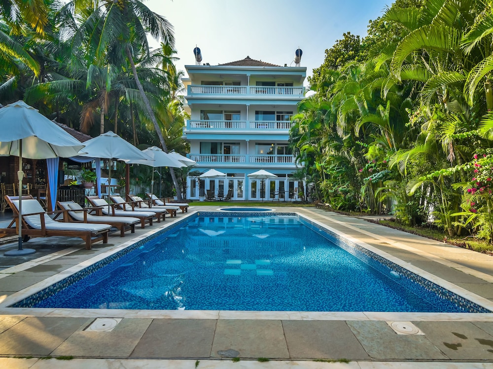 OYO Premium Morjim Riverfront — hotel in Morjim