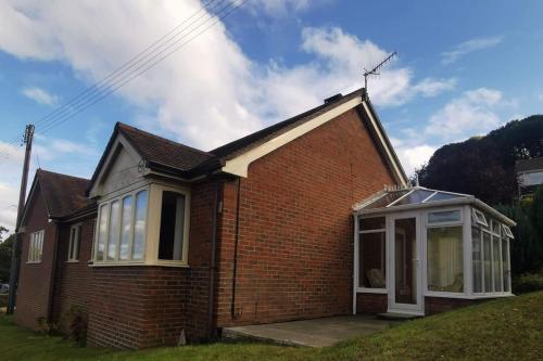 Twyngaer a spacious 3 bedroom bungalow sleeps 5 — 4-Star Luxury Hotel in Knighton, United Kingdom