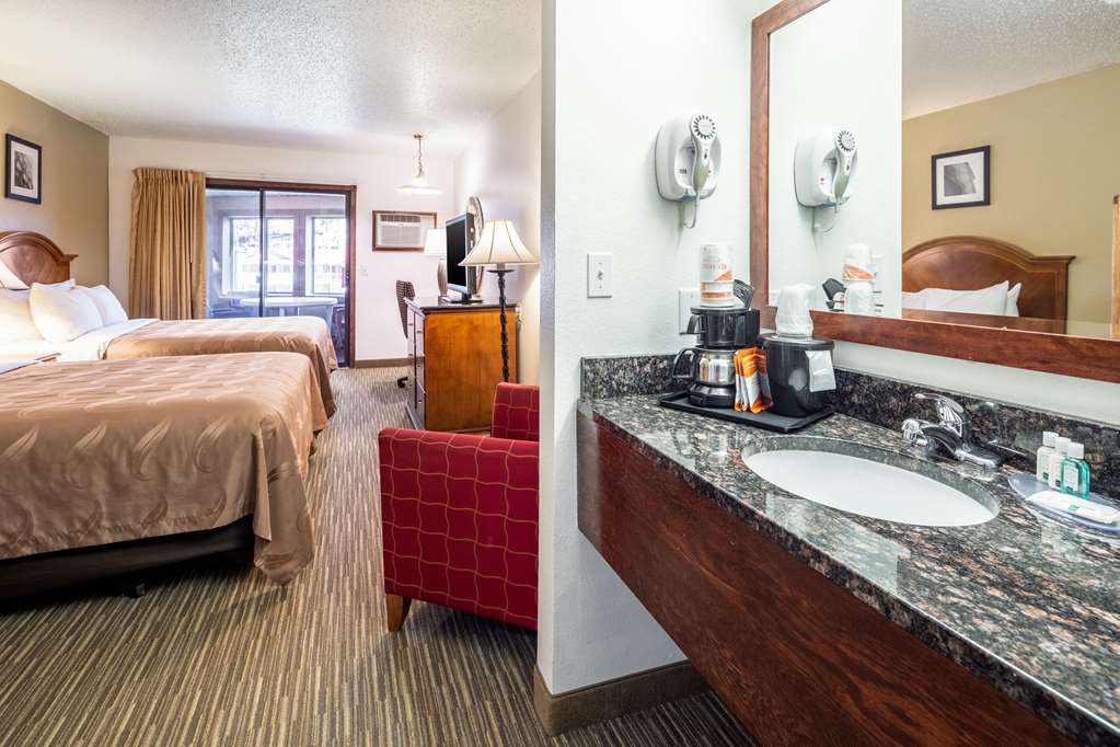 Quality Inn Keystone near Mount Rushmore - photo 34