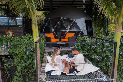 Glamping Montecarlo Domo Geodesico y Sauna Finlandés Guatapé in Guatape, Colombia