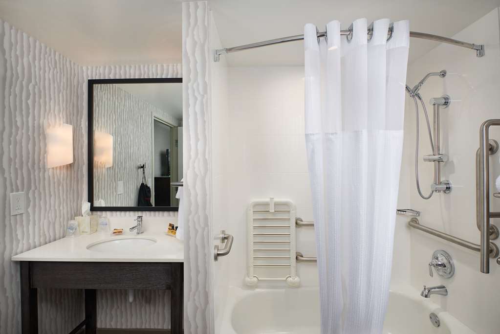 Best Western Plus Agate Beach Inn - photo 7