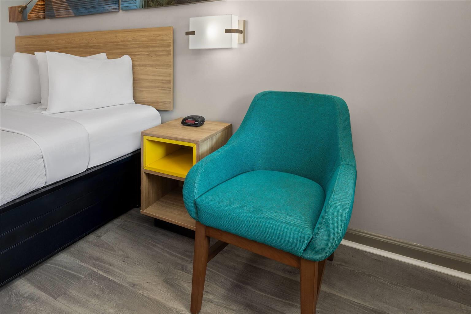 Days Inn by Wyndham Slidell - photo 8
