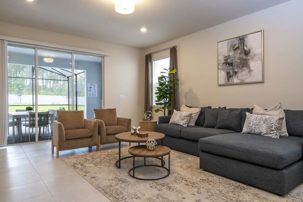 Gorgeous 6Bd W Pool Game Room At Windsor Island 4450 - photo 33