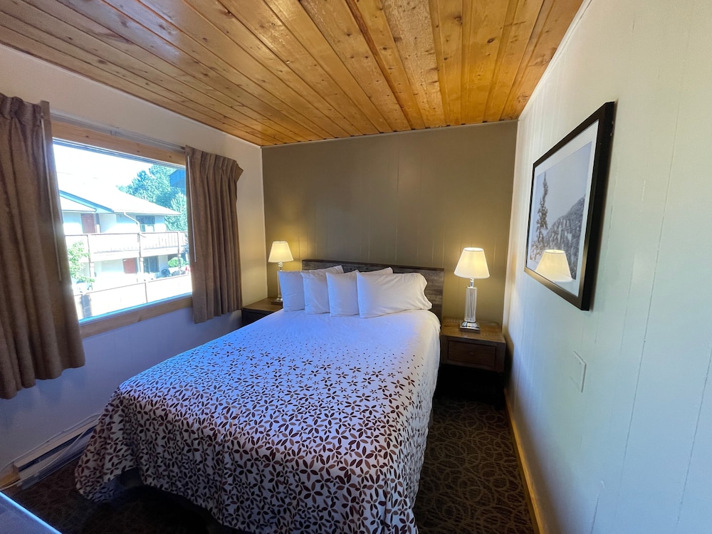Estes Mountain Inn - photo 39