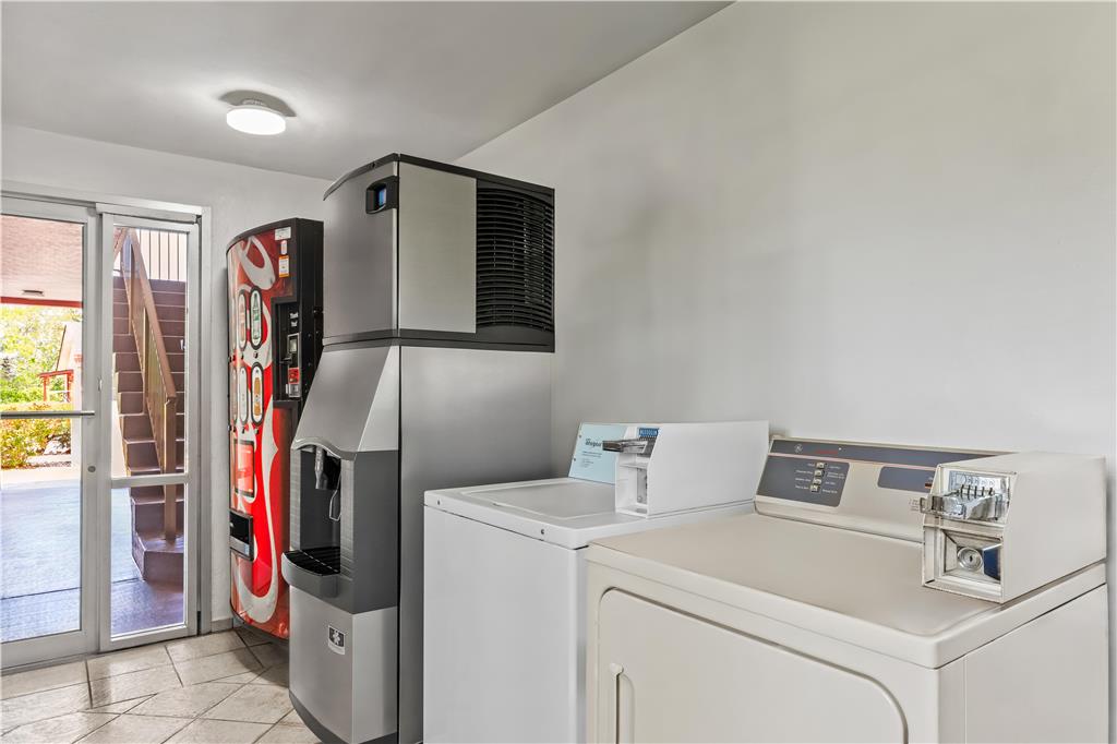 Americas Best Value Inn & Suites Williamstown - photo 37