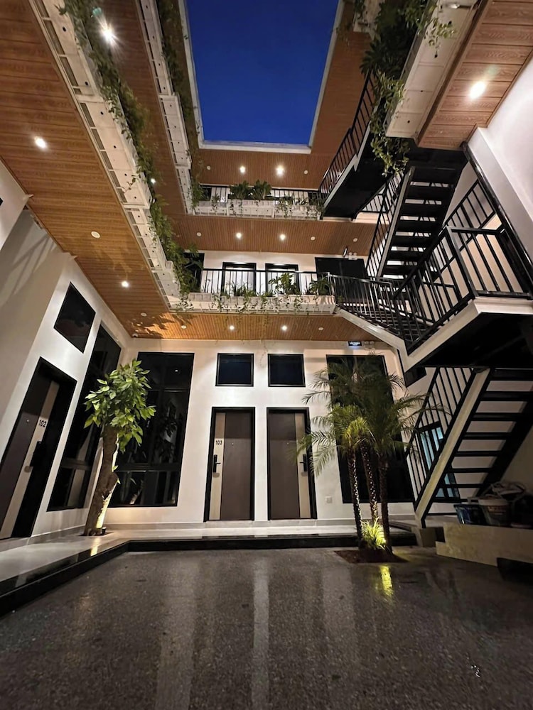 The Eudora Homestay — 4-Star Luxury Hotel in Haiphong, Vietnam