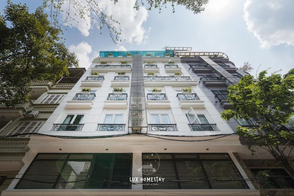 Lux Westlake Studio - last minute hotel in Hanoi