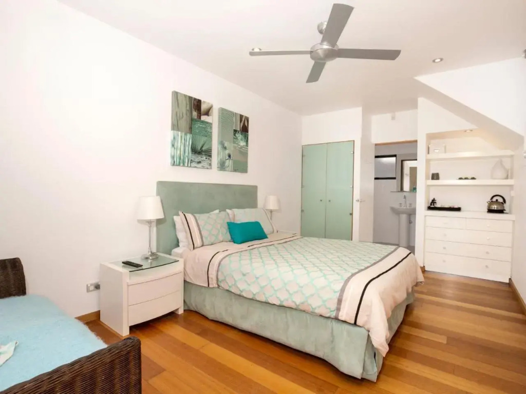 Illaroo Absolute Beachfront with Spa — Culburra Beach — photo 4