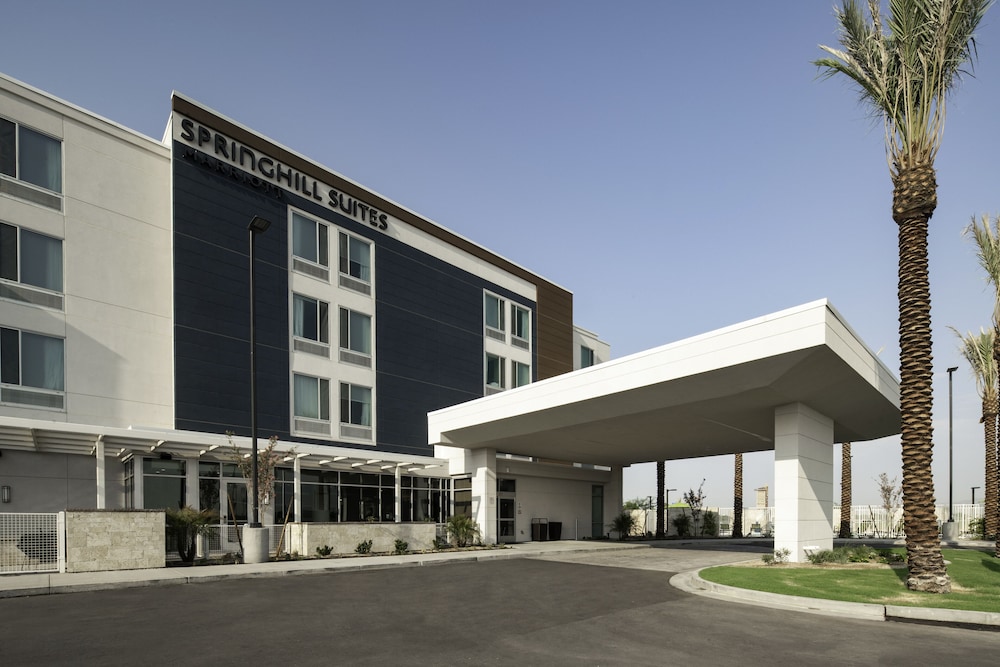 SpringHill Suites by Marriott Phoenix Goodyear - photo 25