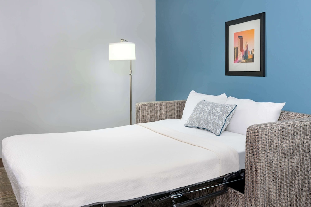 Hampton Inn Charlotte Uptown - photo 14