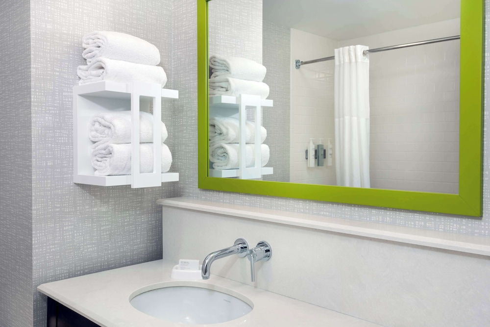 Hampton Inn Coventry Warwick Area - photo 6