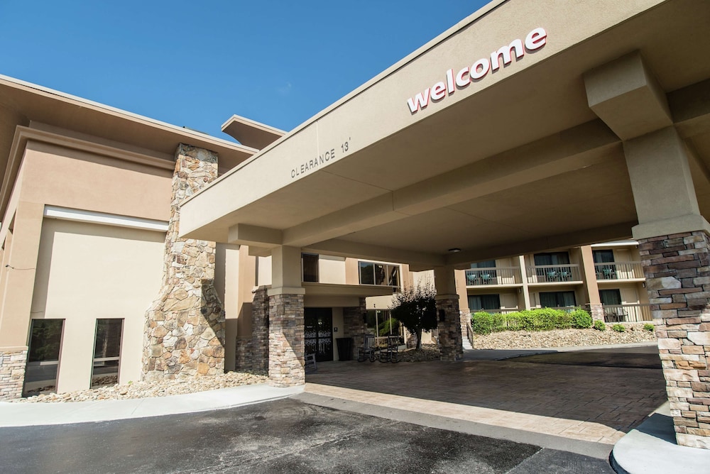 Hampton Inn Caryville I 75 Cove Lake State Park - photo 81