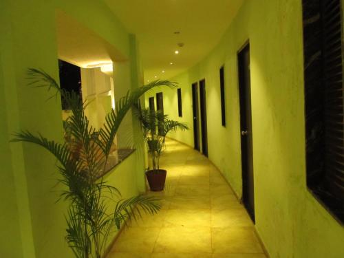 Hotel Sea Rock Villa in Daman, India