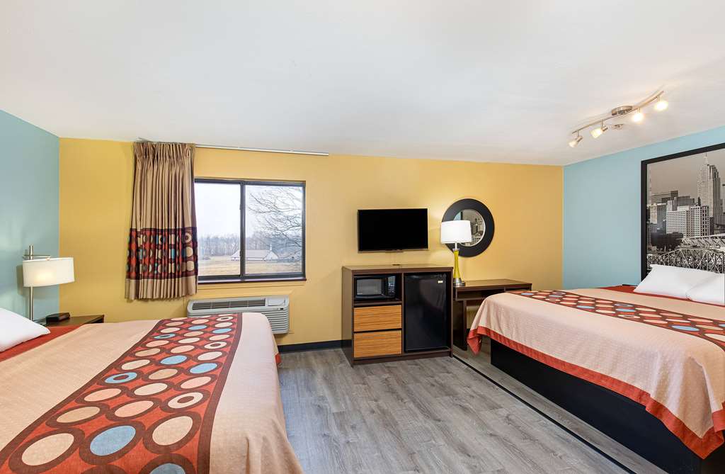 Super 8 by Wyndham Eddyville Kuttawa - photo 18