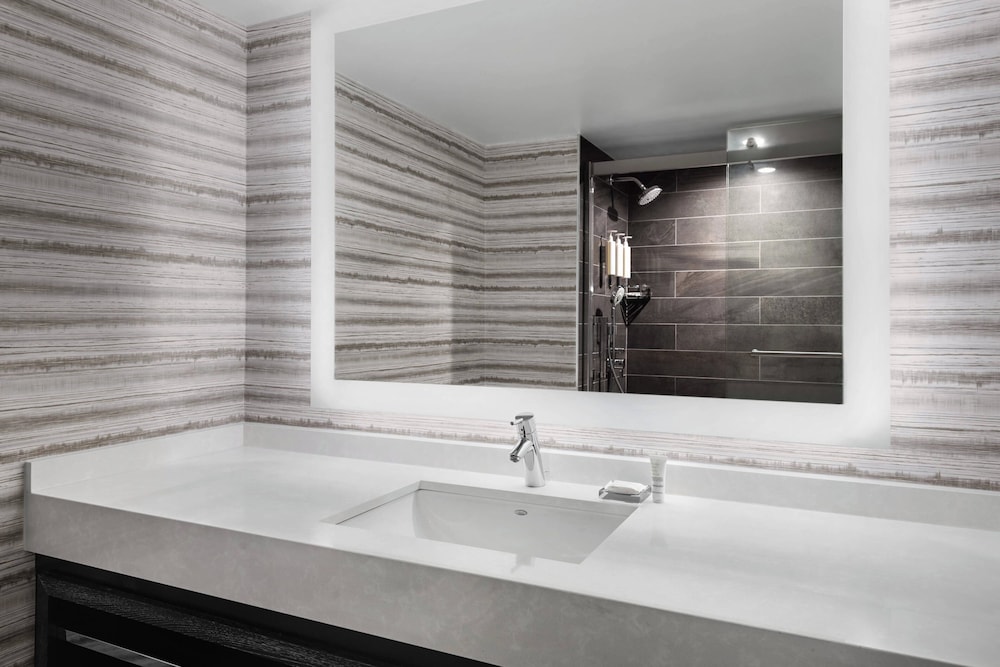 Bridgewater Marriott - photo 17