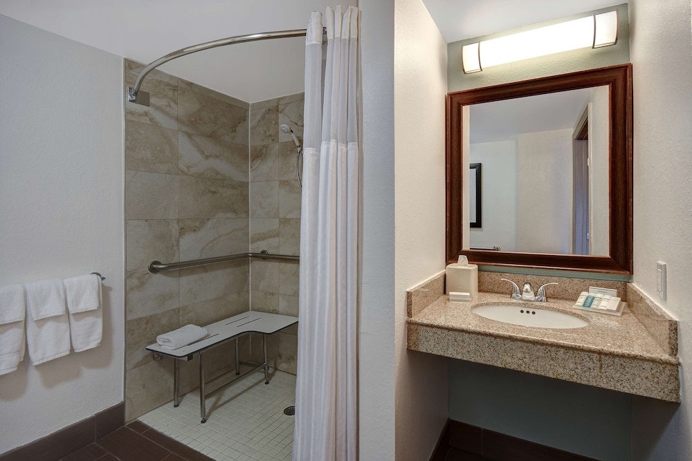 Hilton Garden Inn Ft Myers - photo 25