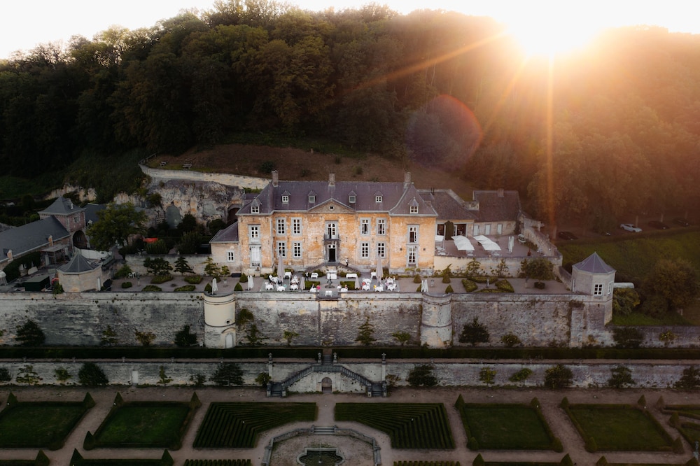 Château Neercanne Oostwegel Collection member of Relais and Châteaux — 5-Star Luxury Hotel in Maastricht, Netherlands