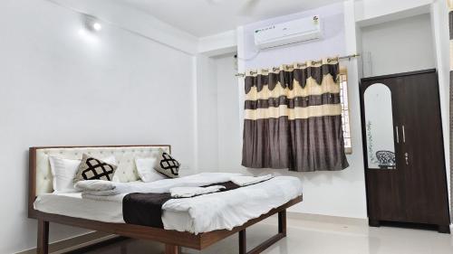 Goroomgo Shree Laxmi Resorts Bhubaneswar