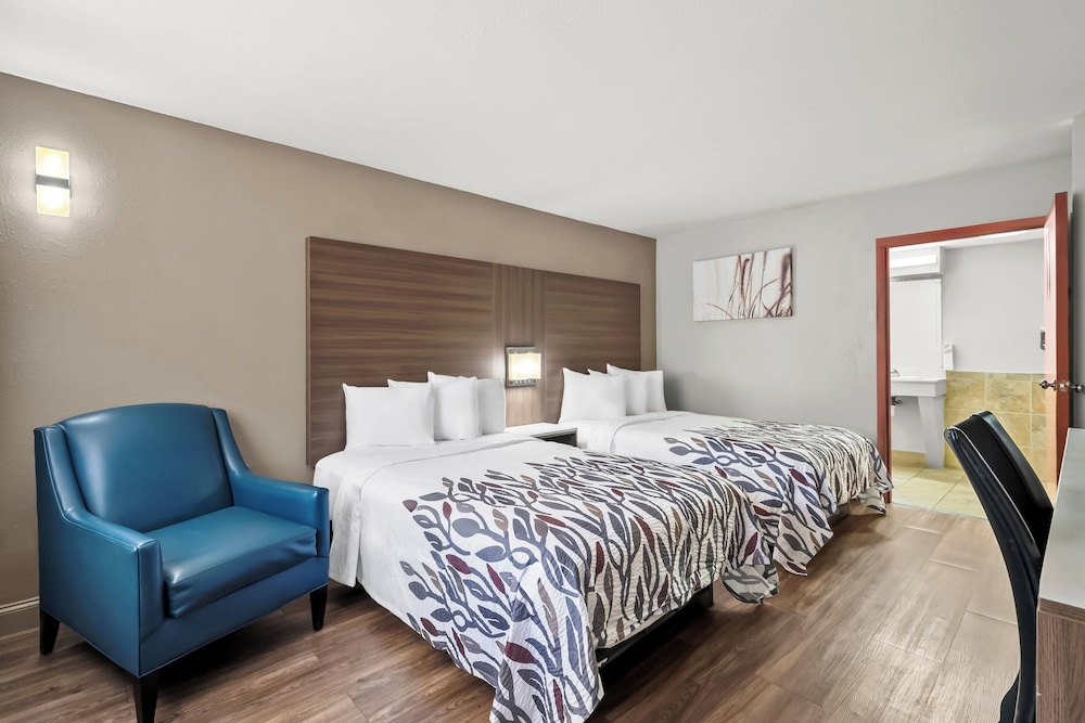 Red Roof Inn Sanford - photo 18