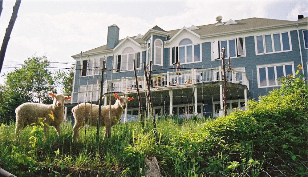 Auberge Cap aux Corbeaux in Baie Saint Paul, Canada