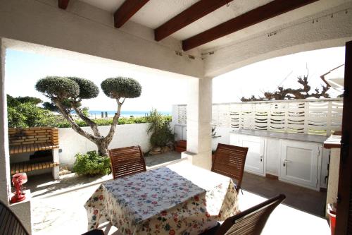 Casas Blancas 38 in Mont-Roig Del Camp, Spain