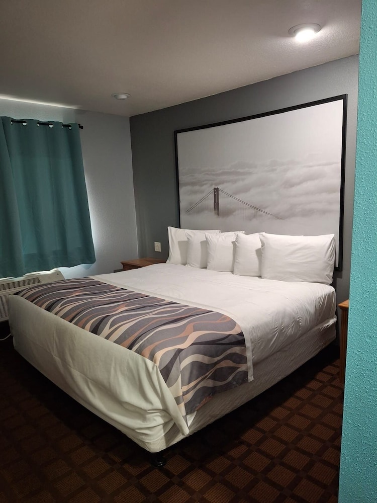 Valued Stay Sun Prairie - photo 14